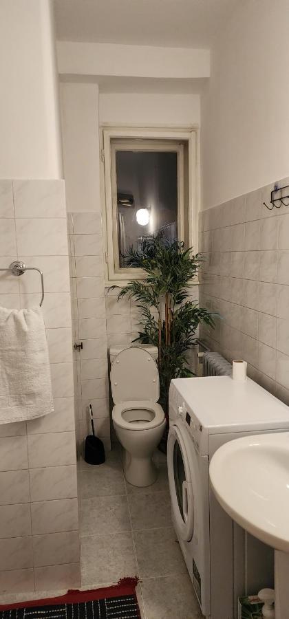 Red Clay Hilandarska Apartamento Belgrado Exterior foto