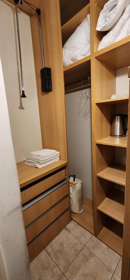 Red Clay Hilandarska Apartamento Belgrado Exterior foto
